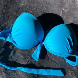 3/$30 Bongo Women's Bikini Top sz M